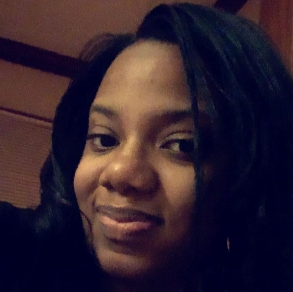 shaniqua_mikel